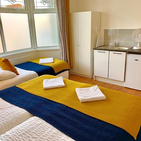 London Studio Apartments, Private Bathrooms And Parking Ilford Eksteriør bilde