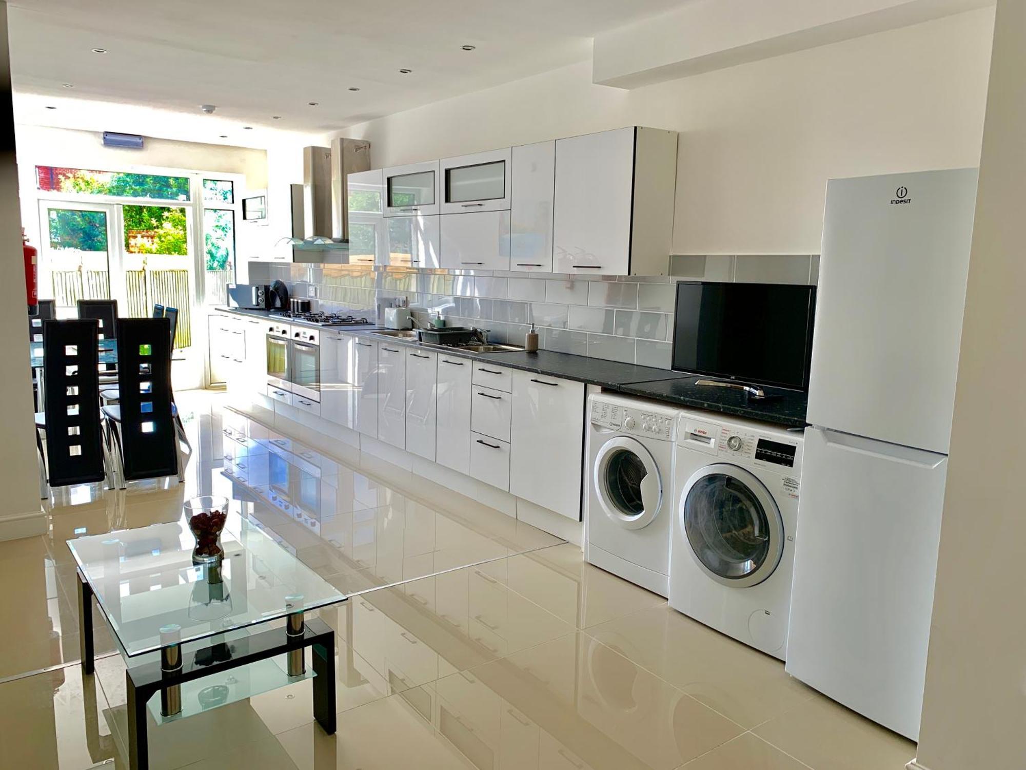 London Studio Apartments, Private Bathrooms And Parking Ilford Eksteriør bilde