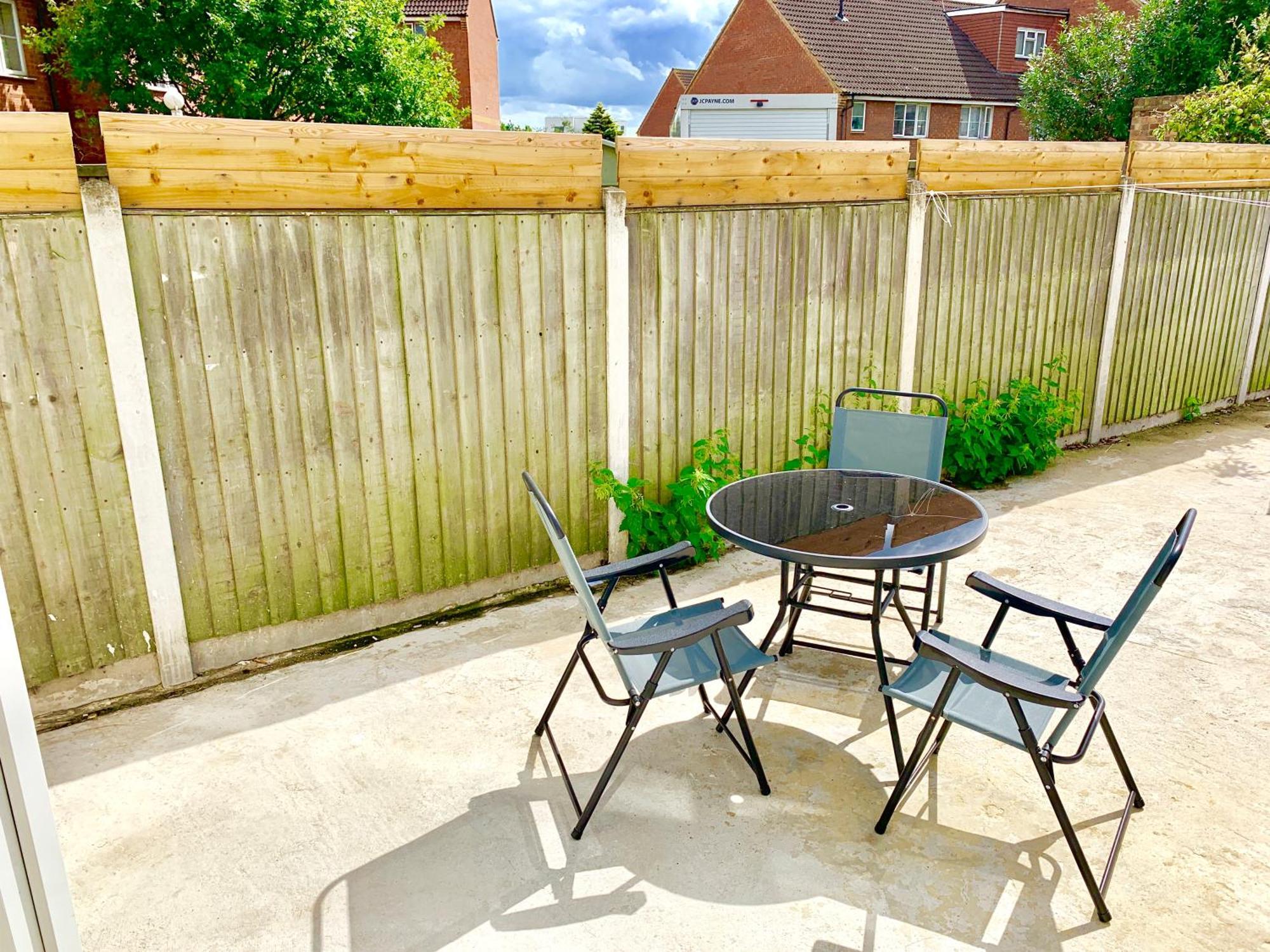 London Studio Apartments, Private Bathrooms And Parking Ilford Eksteriør bilde