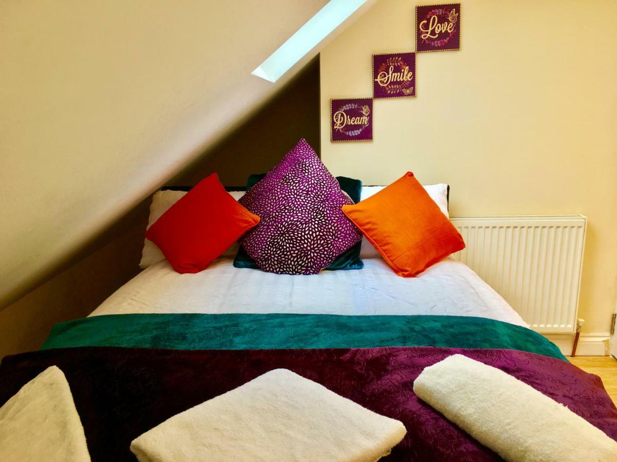 London Studio Apartments, Private Bathrooms And Parking Ilford Eksteriør bilde