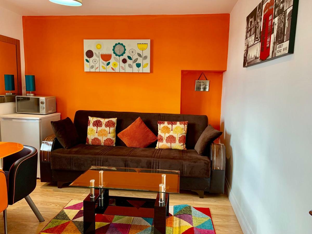 London Studio Apartments, Private Bathrooms And Parking Ilford Eksteriør bilde