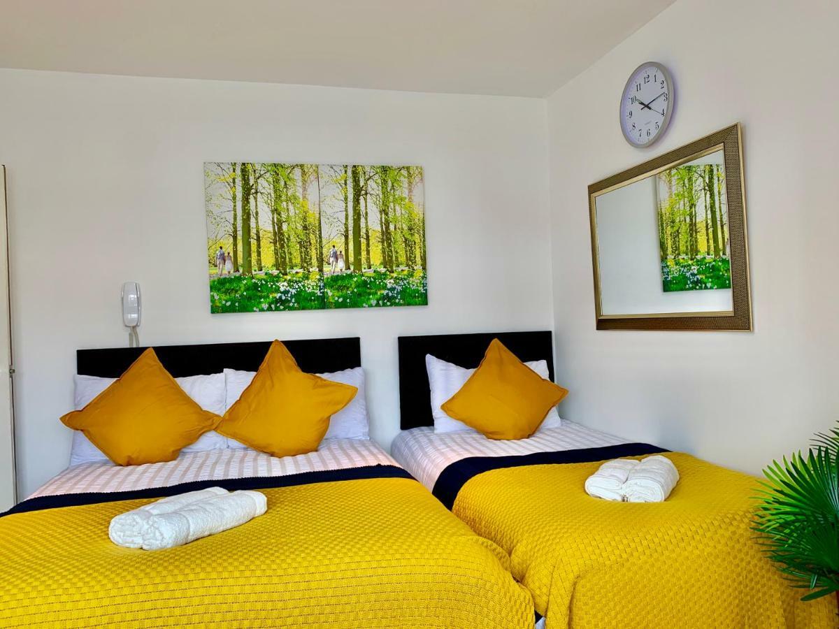 London Studio Apartments, Private Bathrooms And Parking Ilford Eksteriør bilde