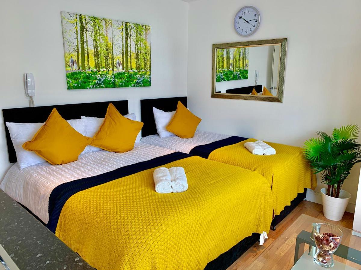 London Studio Apartments, Private Bathrooms And Parking Ilford Eksteriør bilde