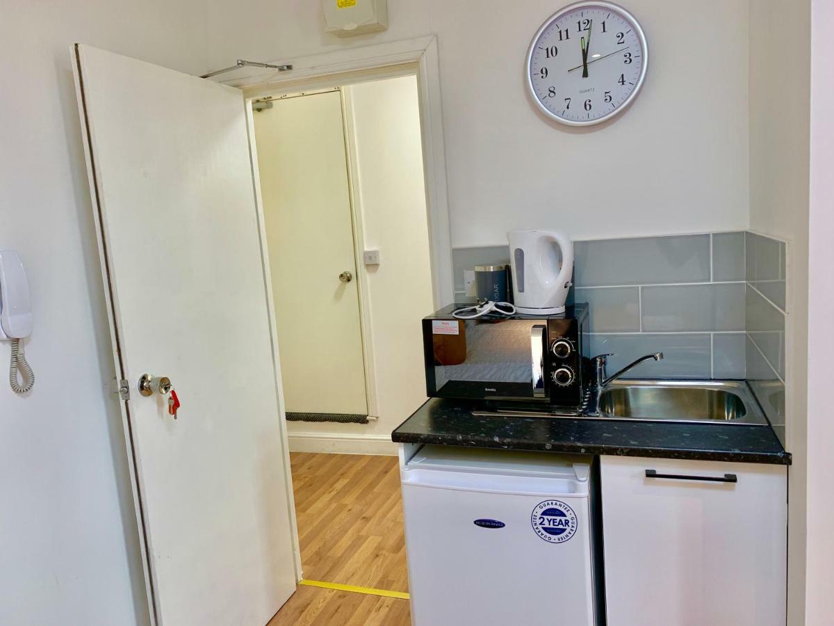 London Studio Apartments, Private Bathrooms And Parking Ilford Eksteriør bilde