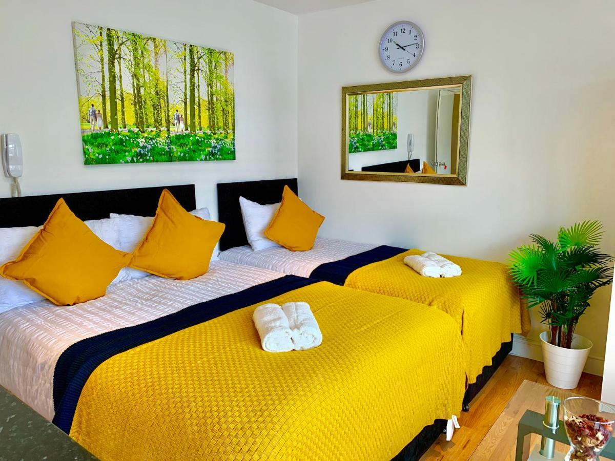 London Studio Apartments, Private Bathrooms And Parking Ilford Eksteriør bilde