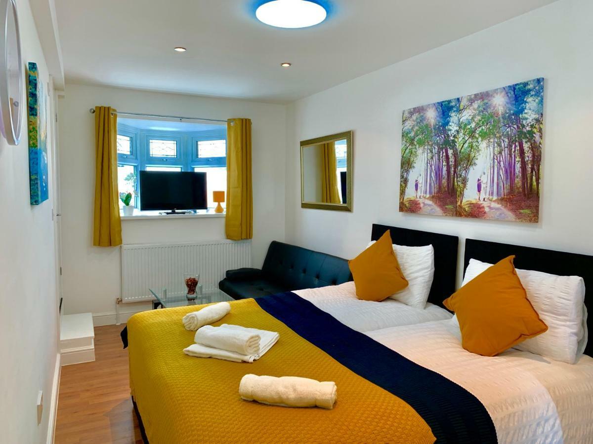 London Studio Apartments, Private Bathrooms And Parking Ilford Eksteriør bilde