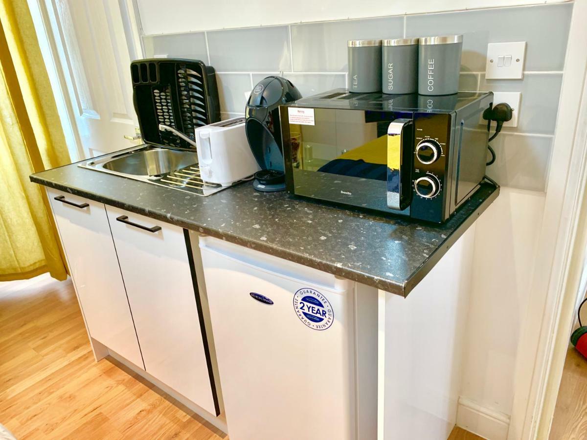London Studio Apartments, Private Bathrooms And Parking Ilford Eksteriør bilde